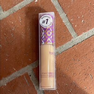 NEW tarte concealer double duty beauty